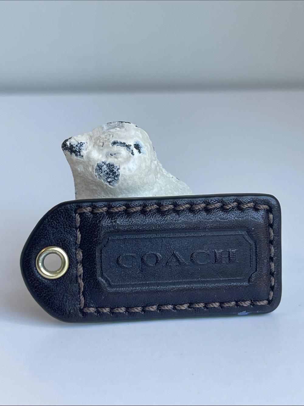 💥4/$25💥 2” COACH Leather Fob Bag Charm Keychain
Hang Tag